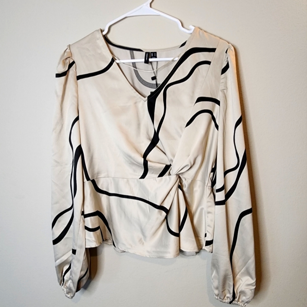 Vero Moda Long Sleeve Silky V Neck Knotted Blouse, Cream, Women's Medium (NWT)